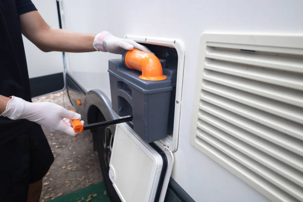 Best Portable toilet rental cost  in Charlestown, IN